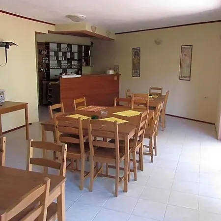House Sofia Hotel *