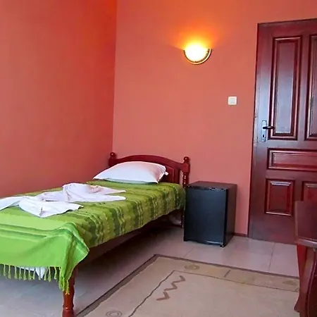 House Sofia Hotell *