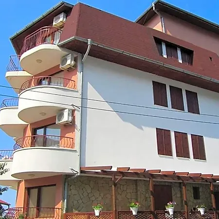 House Sofia Hotel *